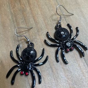 Black Spider Earrings NWOT